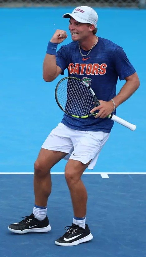 Kevin Edengren fist pump celebration in Gators practice gear